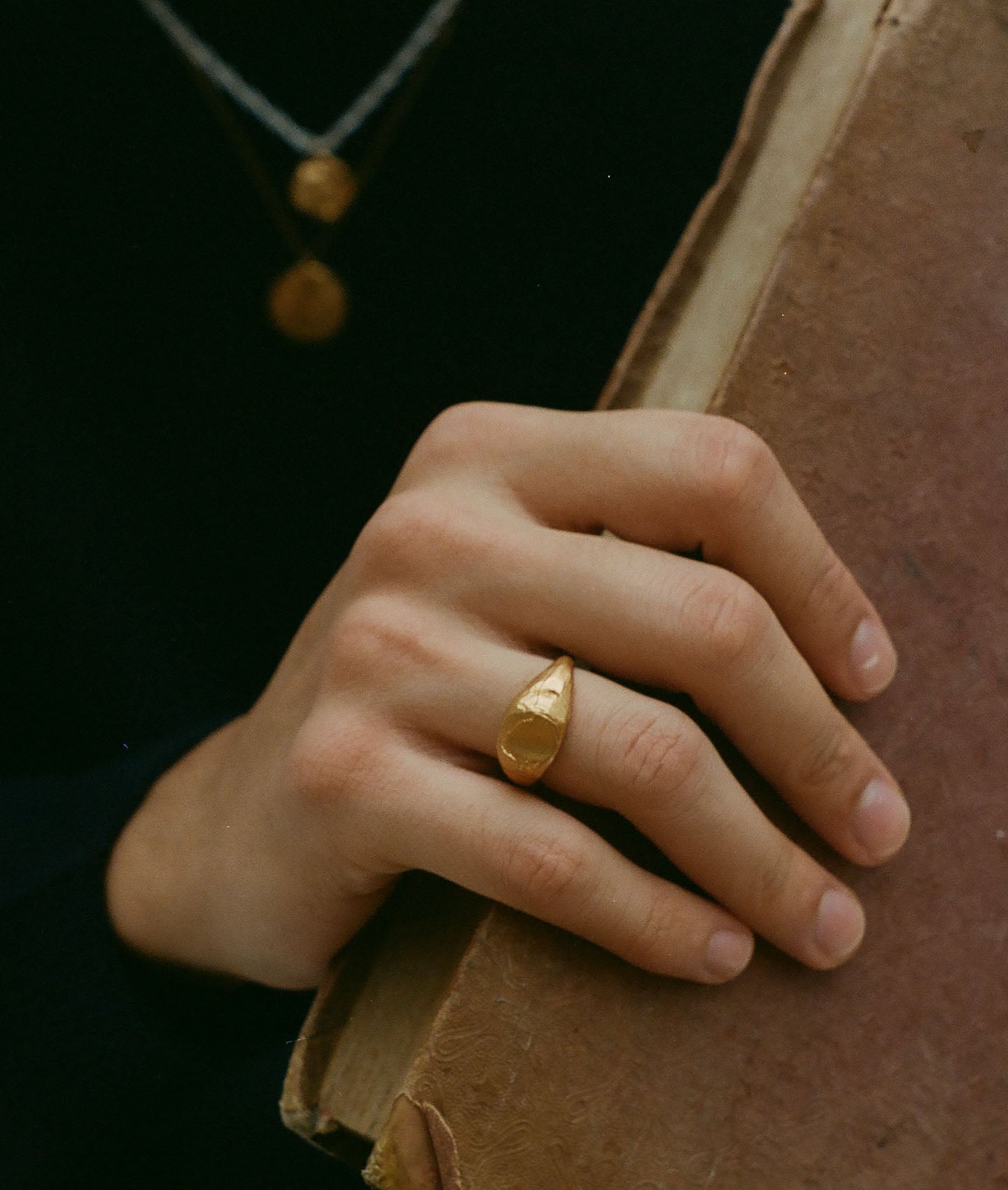 Rings Hand-Crafted in Gold and Silver | Alighieri Jewellery – Page 2